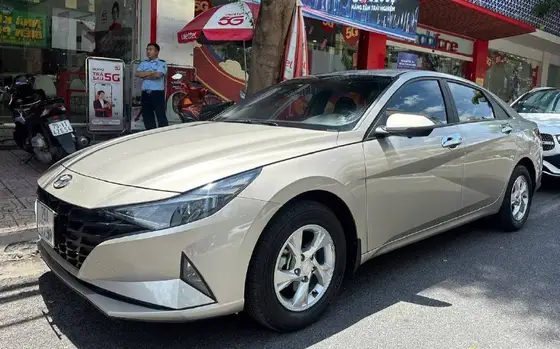 Аренда Hyundai Elantra 2025, фото 2