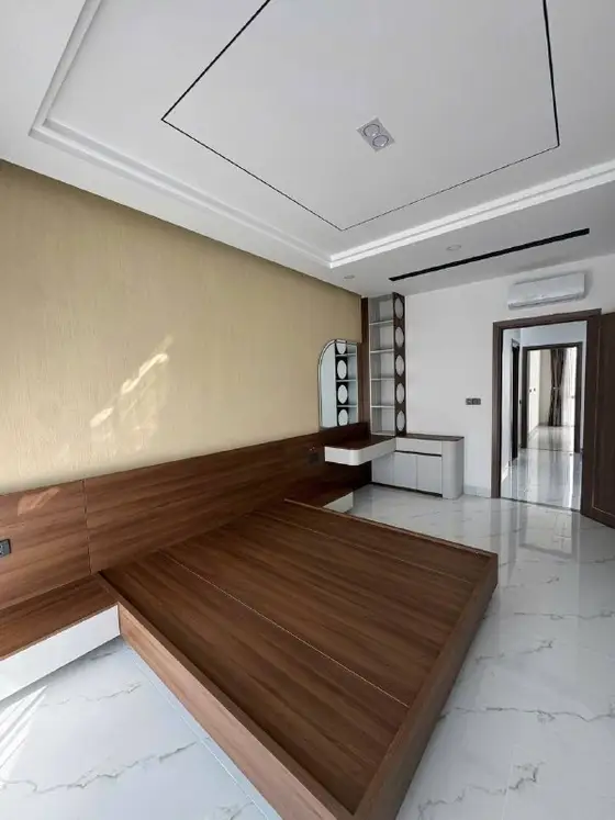 Дом 4 спальни 300 м², фото 3