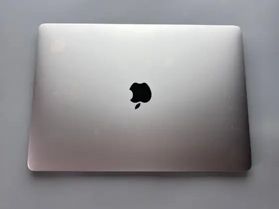 Mackbook pro 2017 core i3, фото 2