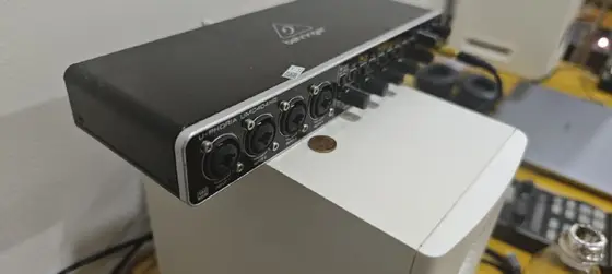Звуковая карта Behringer UMC404HD, фото 1