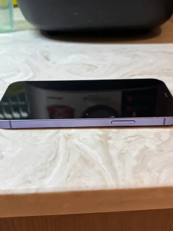 iPhone 12 128 ГБ с разбитым задним стеклом, фото 2