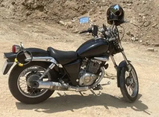Suzuki Marauder 125 2008, фото 2