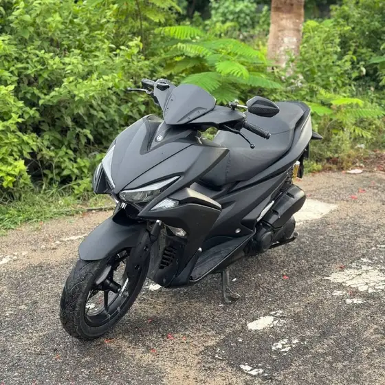 Yamaha NVX 155cc с багажником, фото 1