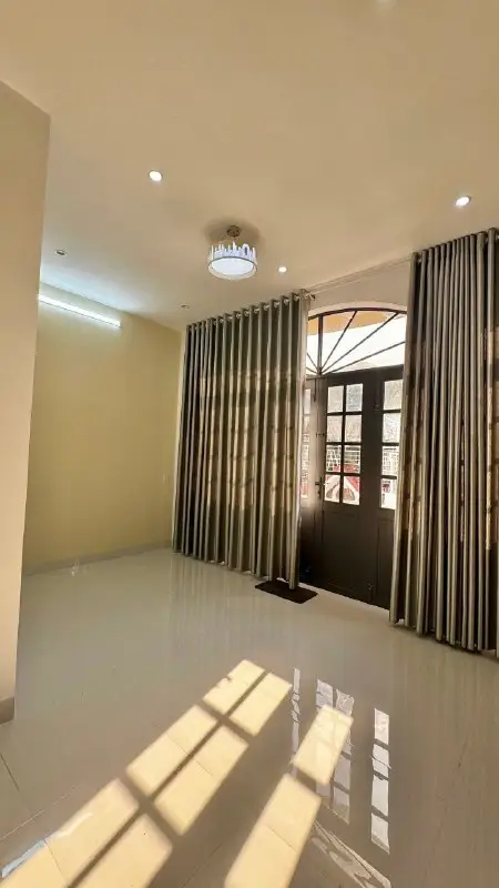 Дом 3 этажа 5 спален Hòn Rớ, фото 3