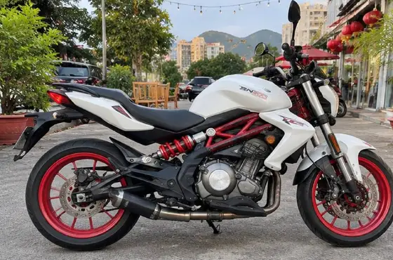Benelli BN302 2015, фото 1