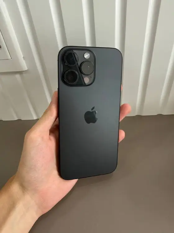 iPhone 16 Pro Max 256 ГБ, фото 2