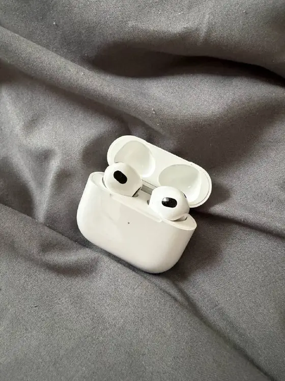 AirPods 3, фото 1
