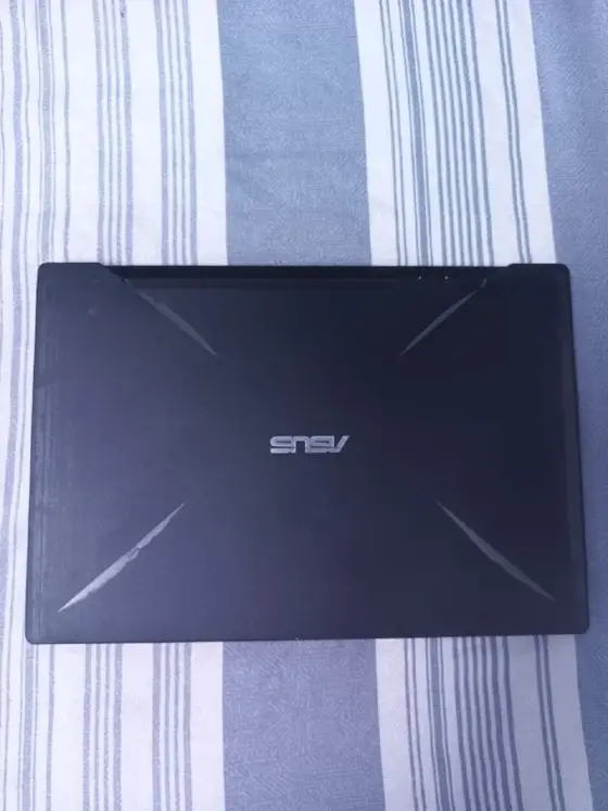 Игровой ноутбук Asus FX63V, фото 2