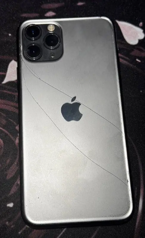 iPhone 11 Pro 256 ГБ с дефектами, фото 1