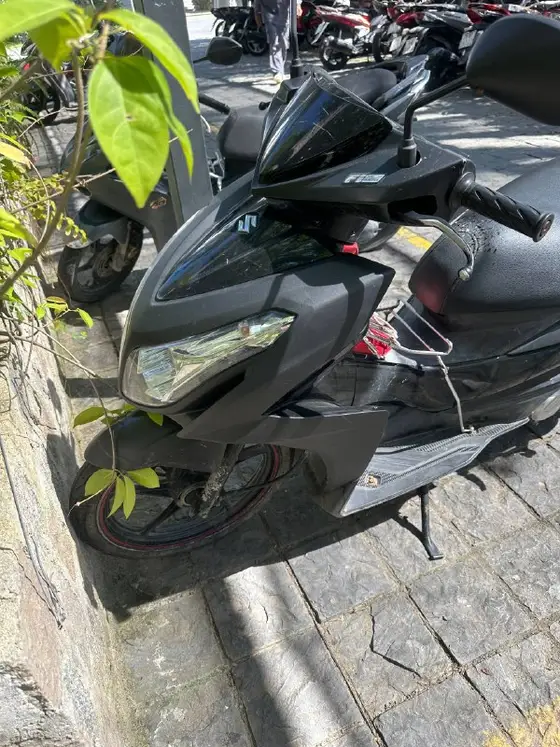 Suzuki impulse 2012 года, фото 1