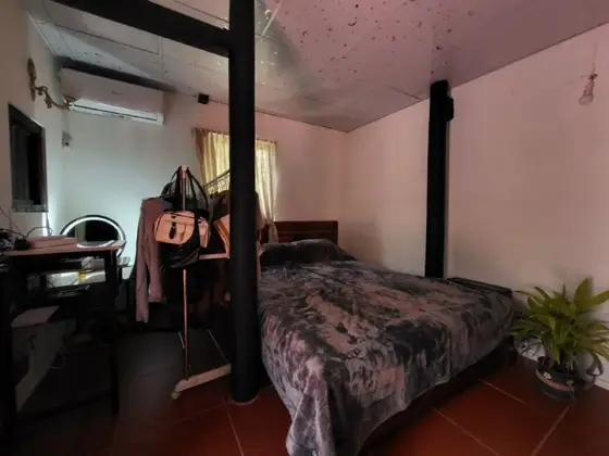 Поместье с 2 спальнями и участком 2000 м², фото 3