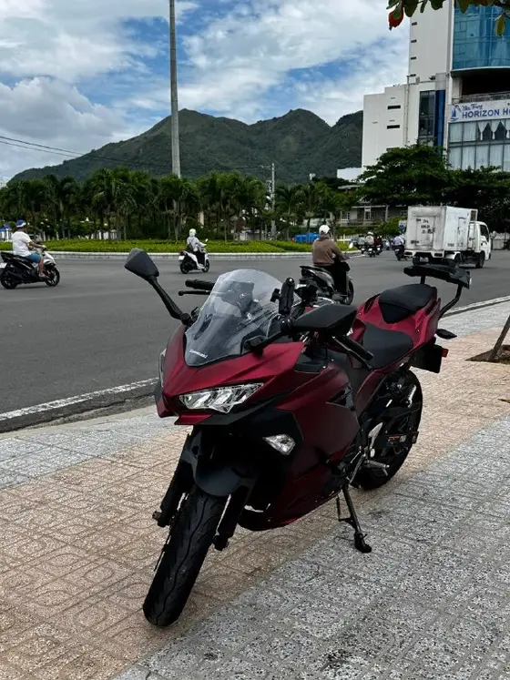 Kawasaki Ninja 400 2024, фото 3