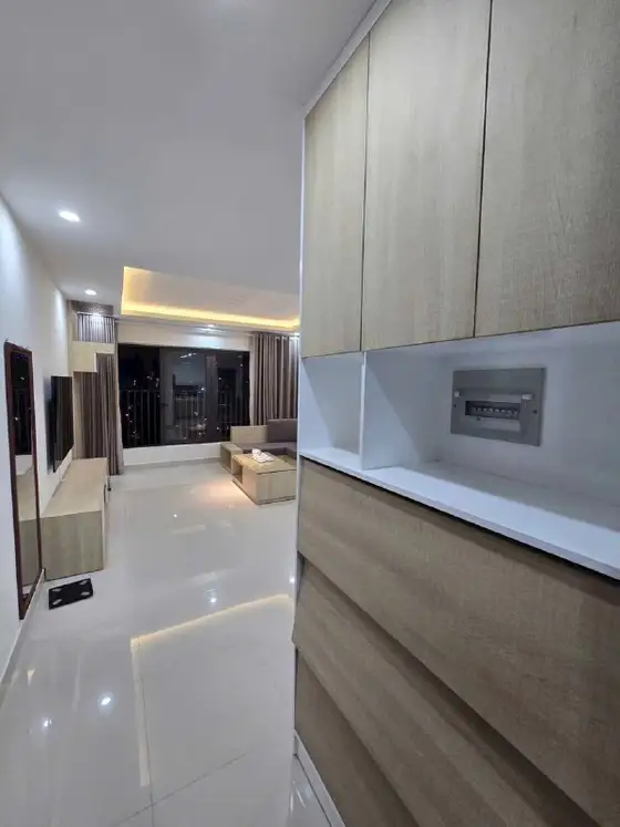 Квартира 3 спальни 93 м², фото 3