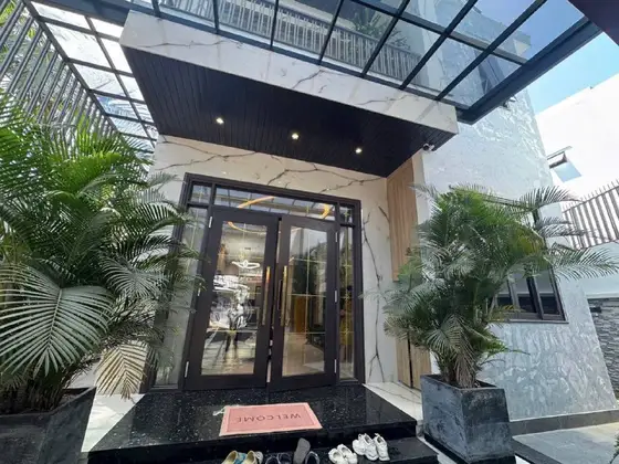 Дом 3 спальни 250 м², фото 1