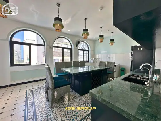 Пентхаус 70 м² с балконом Центр, фото 1
