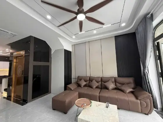 Дом 4 спальни 270 м² в районе Май Гиа, фото 1