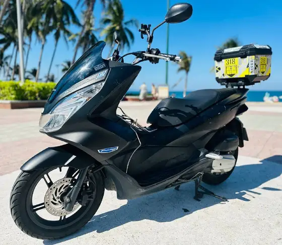 Аренда Honda PCX 125 с кофром, фото 2