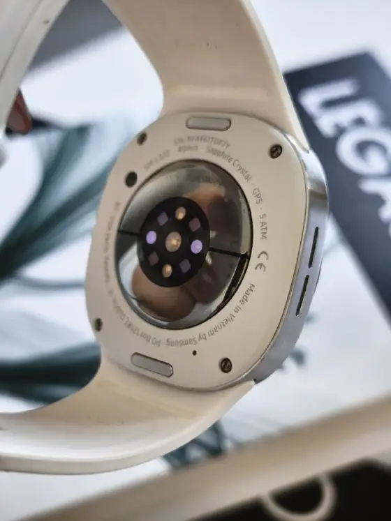 Samsung Galaxy Watch 8 белый, фото 2