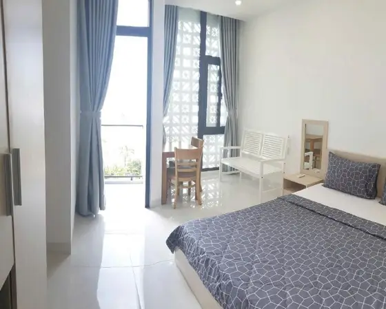 Студия 35 м² с балконом в юге, фото 1