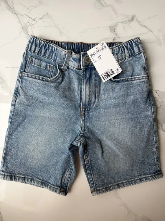 Джинсовые шорты H&M на мальчика размер 104, фото 1