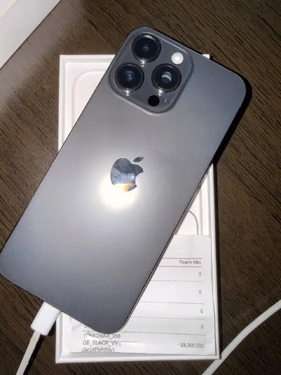 iPhone 15 Pro Max 256 ГБ, фото 1