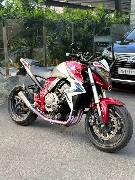 Honda CB1000R 2008, фото 1