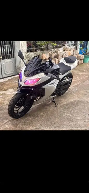 Kawasaki Ninja 300 полный ход, фото 2