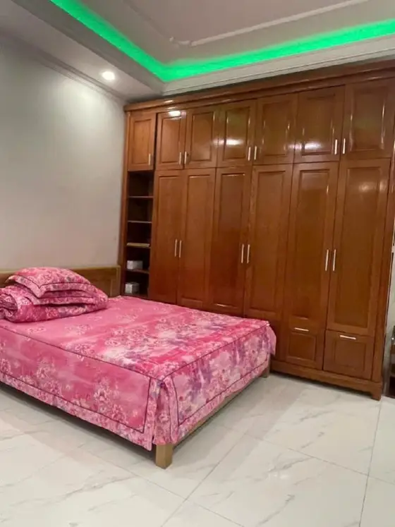 Дом 4 спальни 180 м² север, фото 3