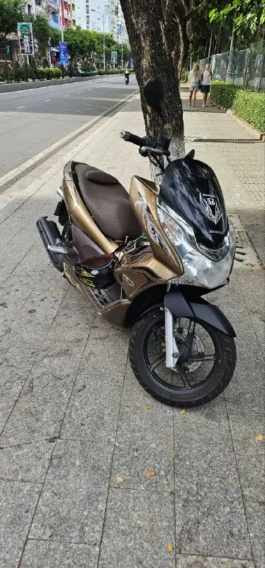 Honda PCX 2011 года, фото 2