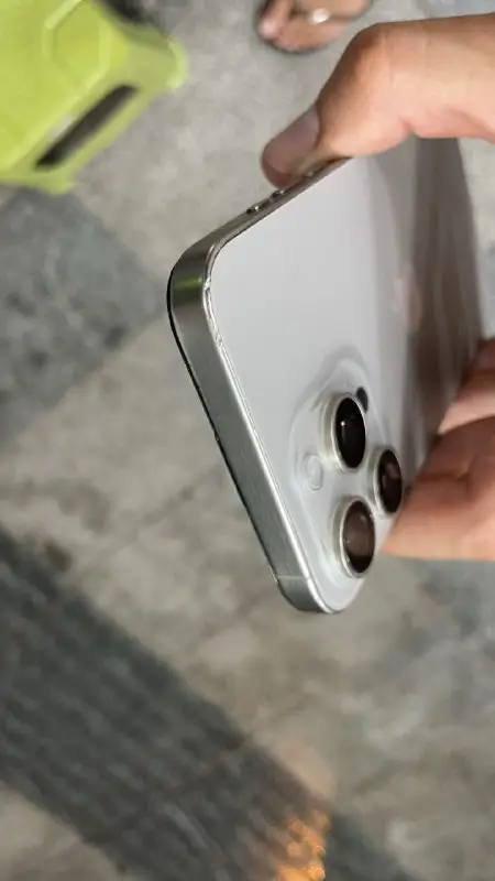 iPhone 15 Pro Max 256 ГБ, фото 2