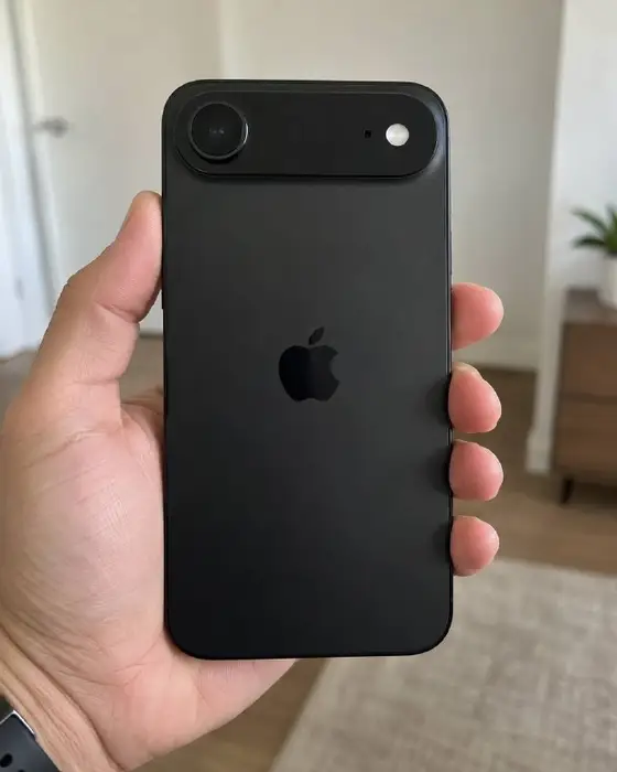 iPhone Air 12/256, фото 1