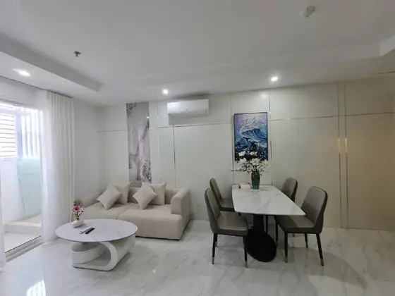 Квартира 2 спальни 50 м² центр, фото 1