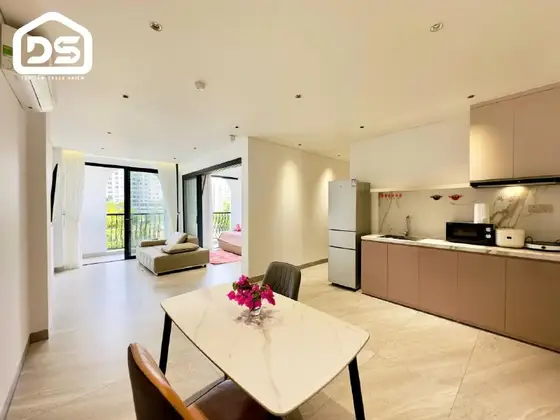 Квартира 1 спальня 60 м² на западе, фото 1