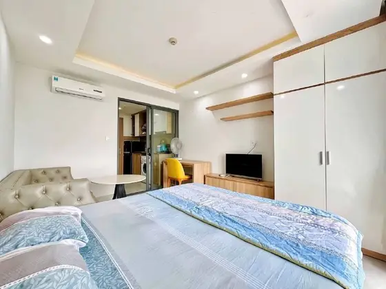 Квартира 1 комната 40 м², фото 2