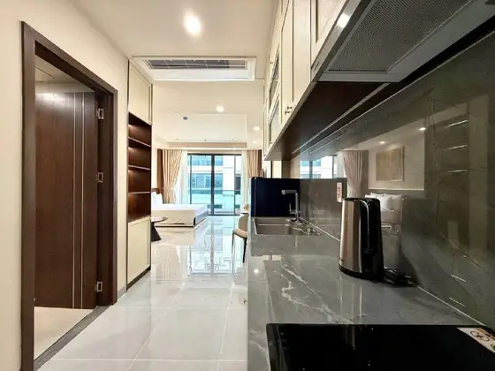 Студия 50 м² в центре, фото 2