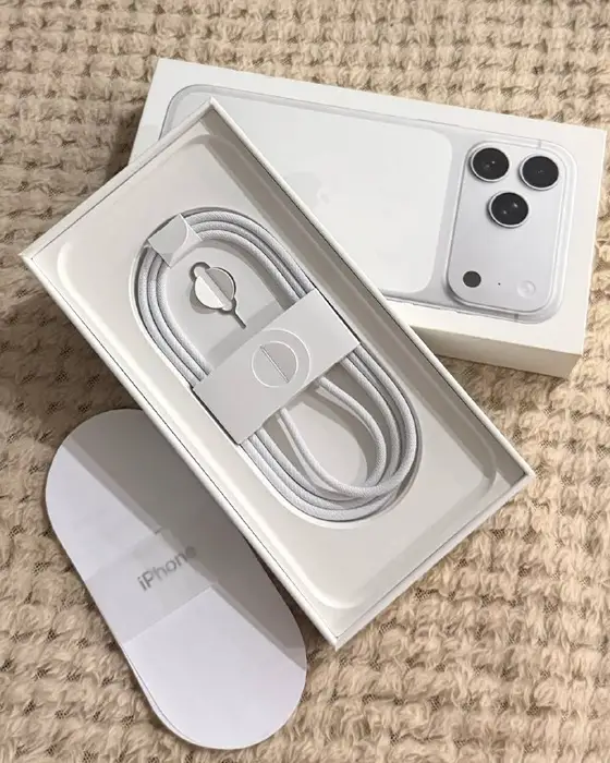 iPhone 17 Pro Max 256 ГБ новый, фото 1