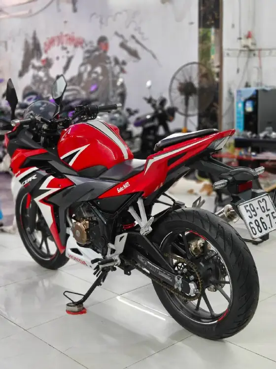 Honda CBR150R 2019, фото 3