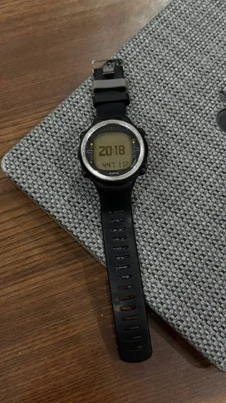 Часы для дайвинга Suunto D4, фото 2