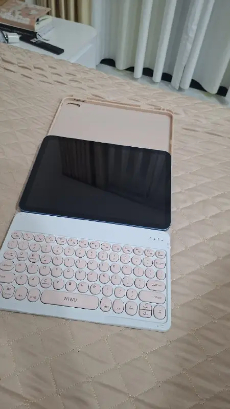 Apple iPad A16 128 ГБ 2025, фото 3