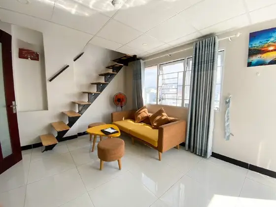 Студия 35 м² с антресолью в центре, фото 1