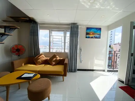 Студия 35 м² с антресолью в центре, фото 2