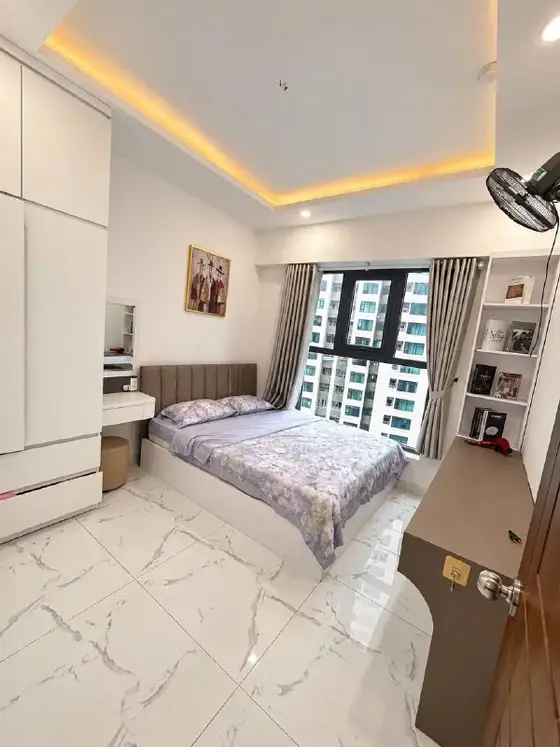 Квартира 2 спальни 99 м², фото 2
