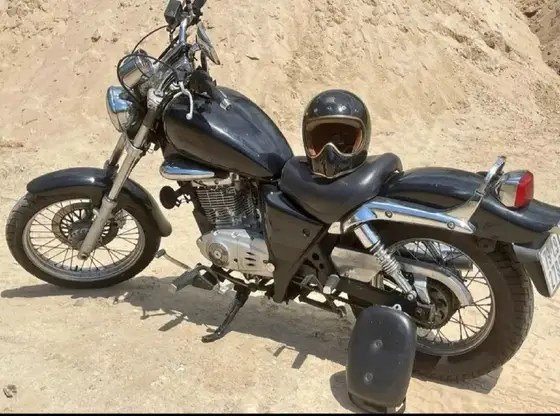 Мотоцикл Suzuki 125 кубов, фото 3
