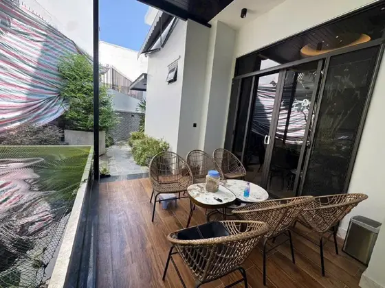 Дом 250 м² с двором, фото 2