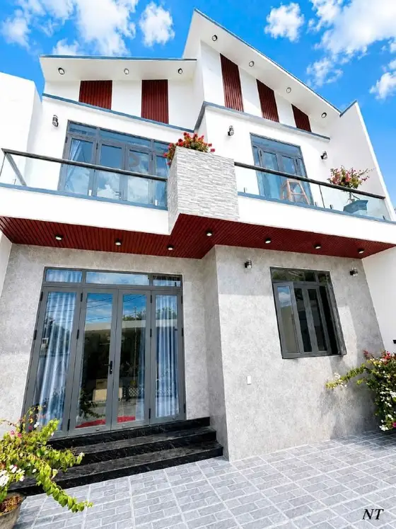 Вилла 200 м² на западе, фото 1
