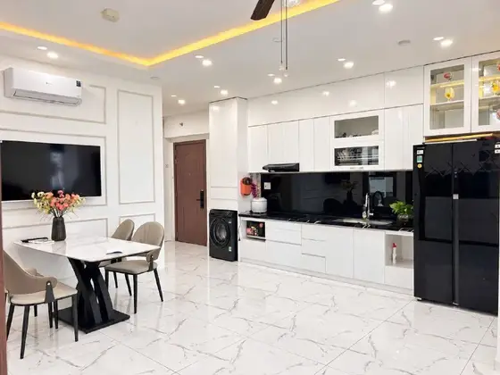 Квартира 3 спальни 99 м², фото 1