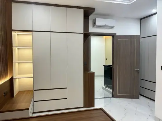 Дом 4 спальни 300 м², фото 2