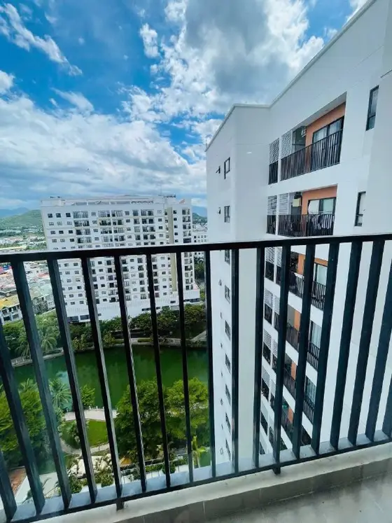 Квартира 2 спальни 75 м², фото 1