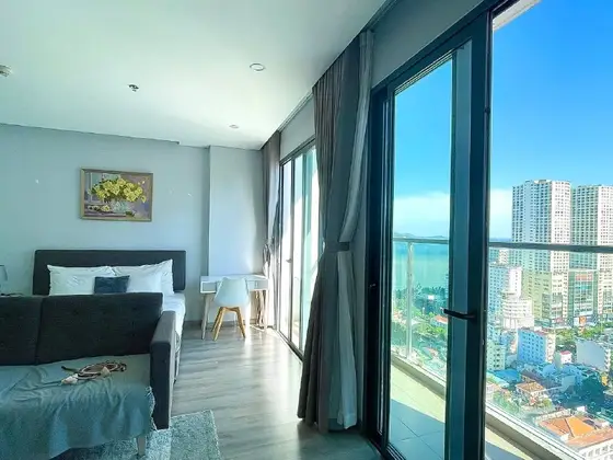 Студия Marina Suites вид на город, фото 2