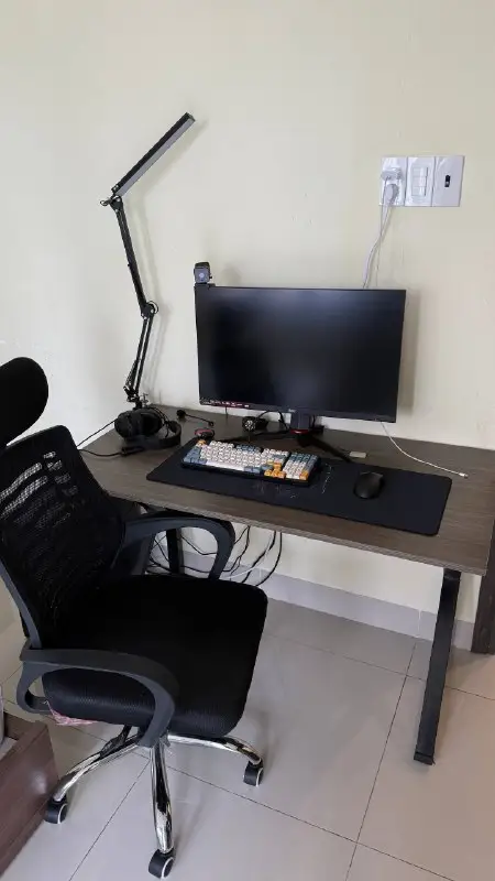 Стол стул лампа корпус MSI, фото 1